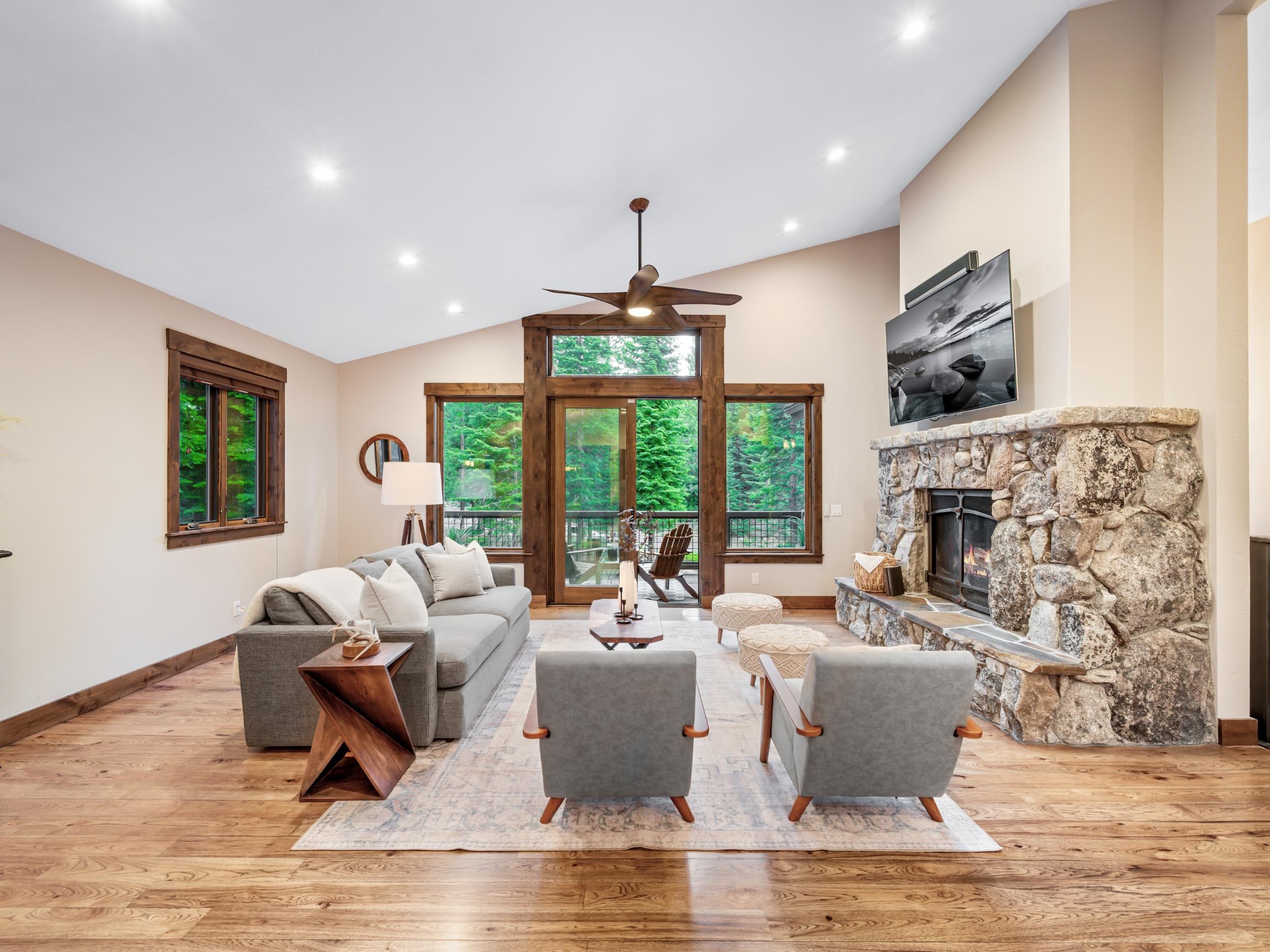 10613 Carson Range Road Truckee, CA 96161 - Photo 5 of 27