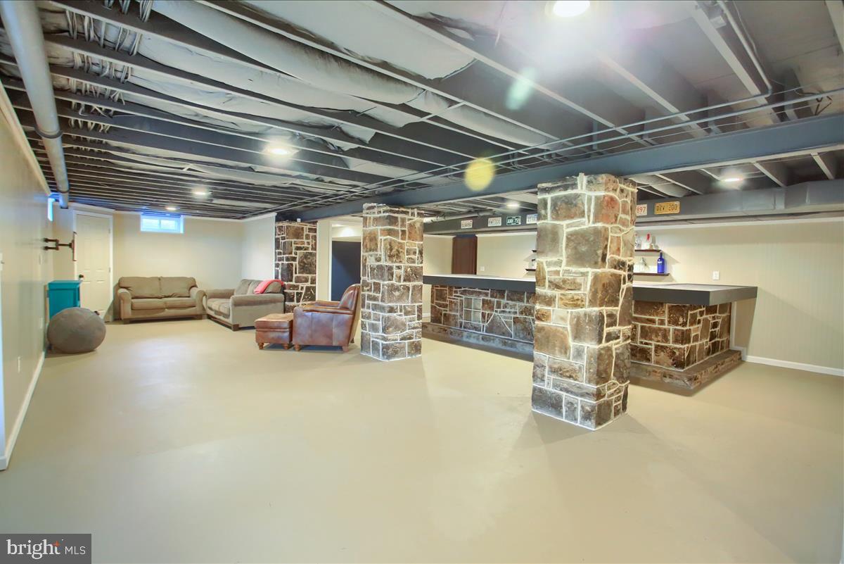 132 North Middlesex Road Carlisle, PA 17013 - Photo 18 of 25 Gallery Image 18