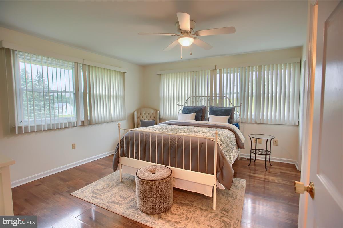 132 North Middlesex Road Carlisle, PA 17013 - Photo 8 of 25 Gallery Image 8