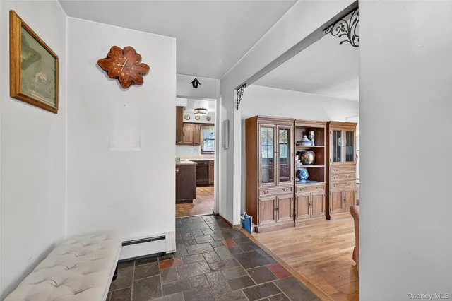 a view of a livingroom with lounge chair
