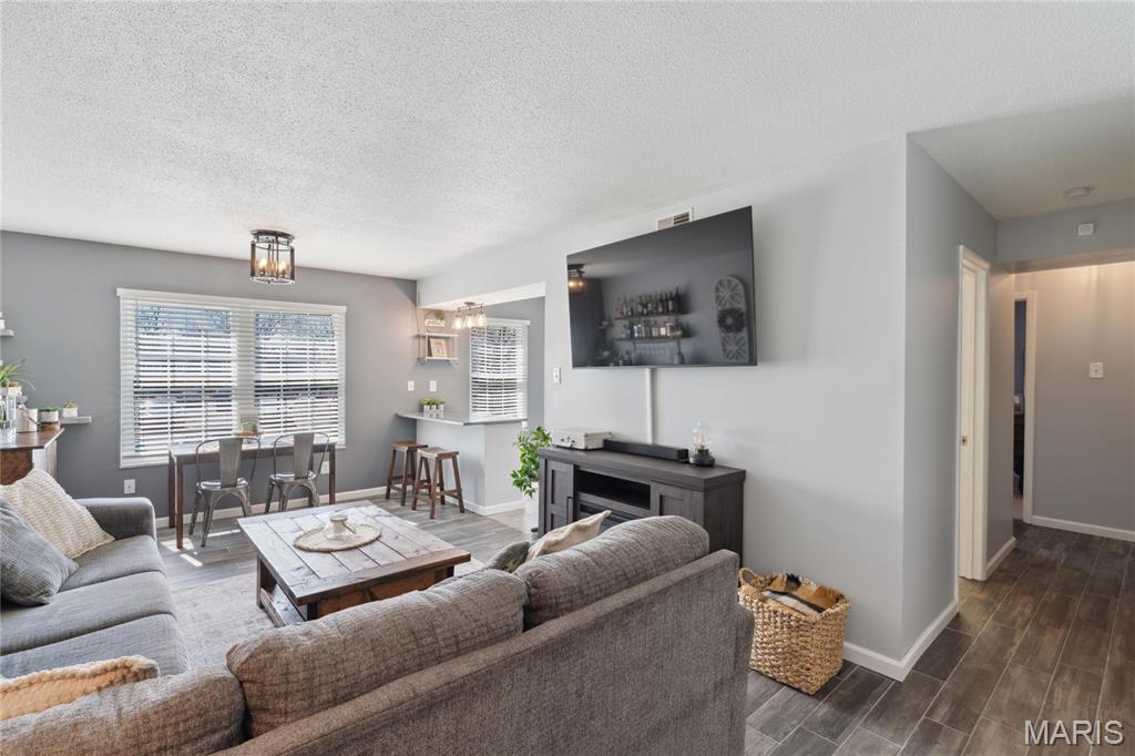 1706 Herault Place, Unit A St. Louis, MO 63125 - Photo 5 of 23