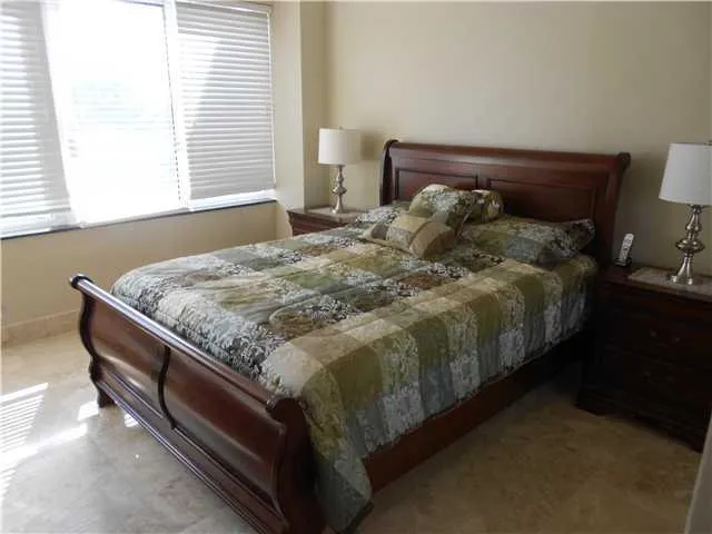 $395,000 | 3233 Northeast 34th Street, Unit 322, Fort Lauderdale, FL 33308