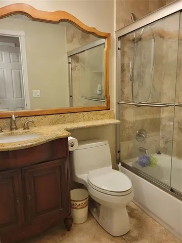 $395,000 | 3233 Northeast 34th Street, Unit 322, Fort Lauderdale, FL 33308