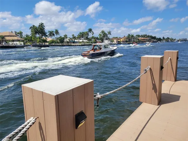 $395,000 | 3233 Northeast 34th Street, Unit 322, Fort Lauderdale, FL 33308