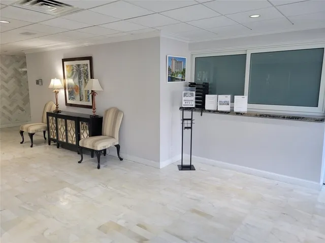 $395,000 | 3233 Northeast 34th Street, Unit 322, Fort Lauderdale, FL 33308