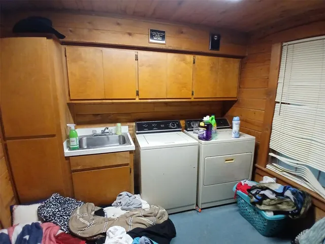 $380,000 | 3531 Ennis Avenue, Bardwell, TX 75119