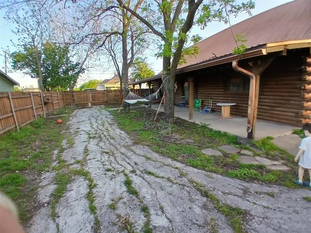 $380,000 | 3531 Ennis Avenue, Bardwell, TX 75119