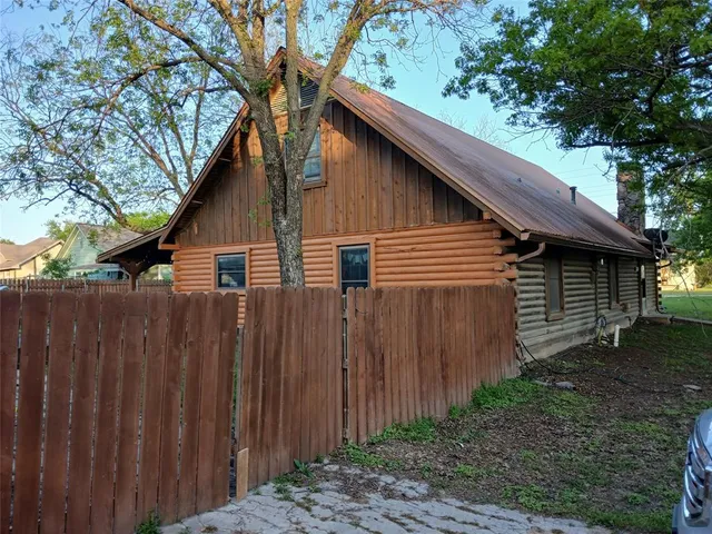 $380,000 | 3531 Ennis Avenue, Bardwell, TX 75119