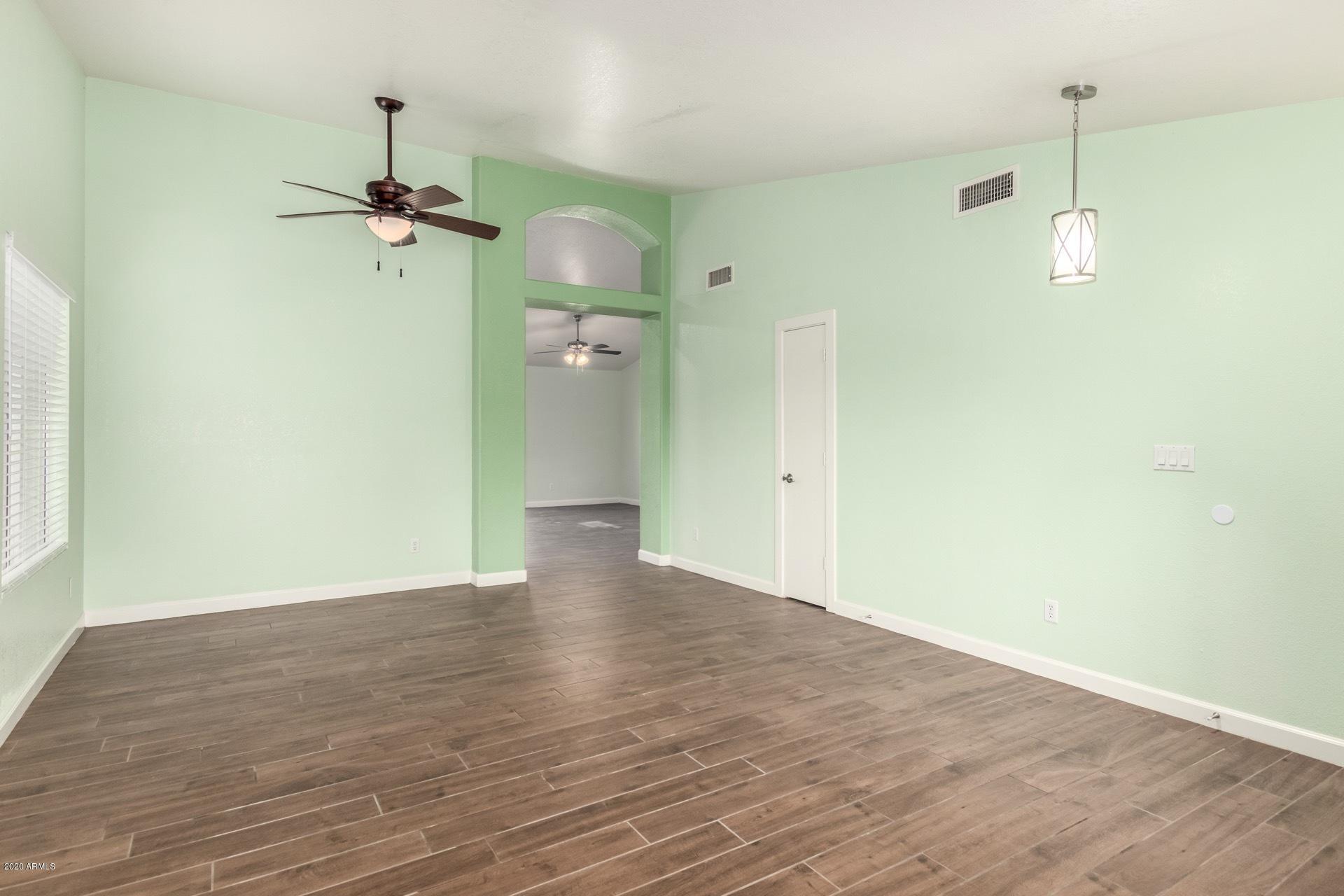 1448 East Carson Road Phoenix, AZ 85042 - Photo 7 of 26 0006-Carson 7