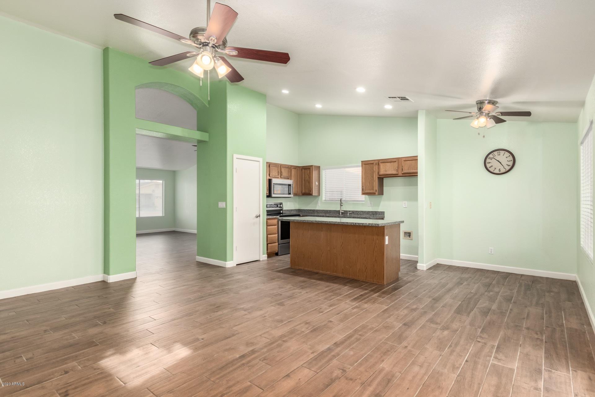 1448 East Carson Road Phoenix, AZ 85042 - Photo 10 of 26 0009-Carson 10