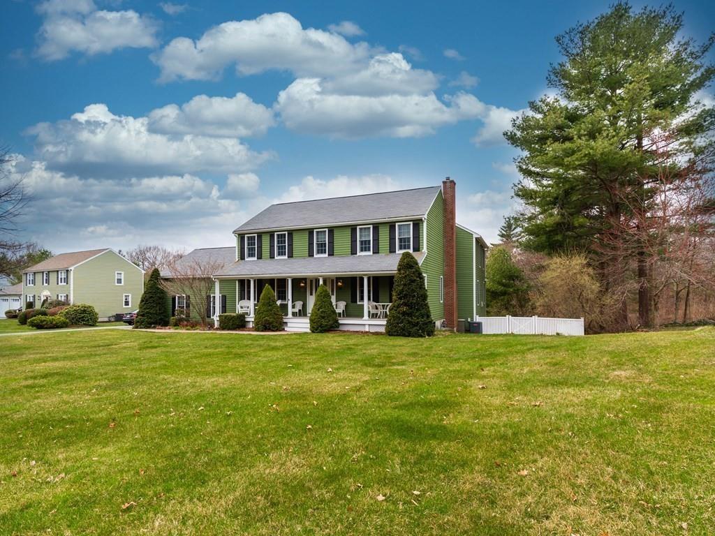 35 Pilgrim Road Mansfield, MA 02048 - Photo 2 of 29 Gallery Image 2