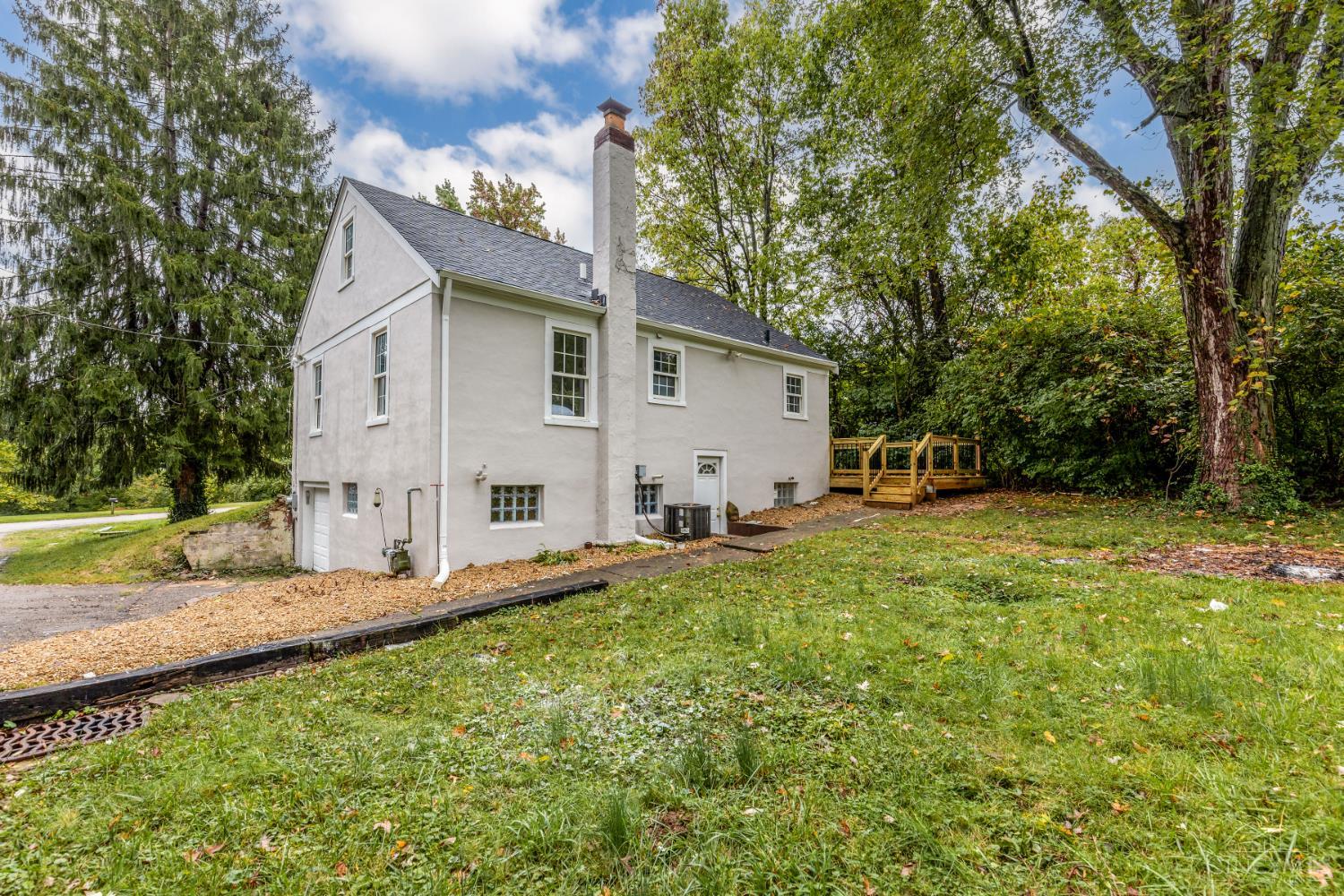 10443 Burlington Road Cincinnati, OH 45231 - Photo 29 of 31