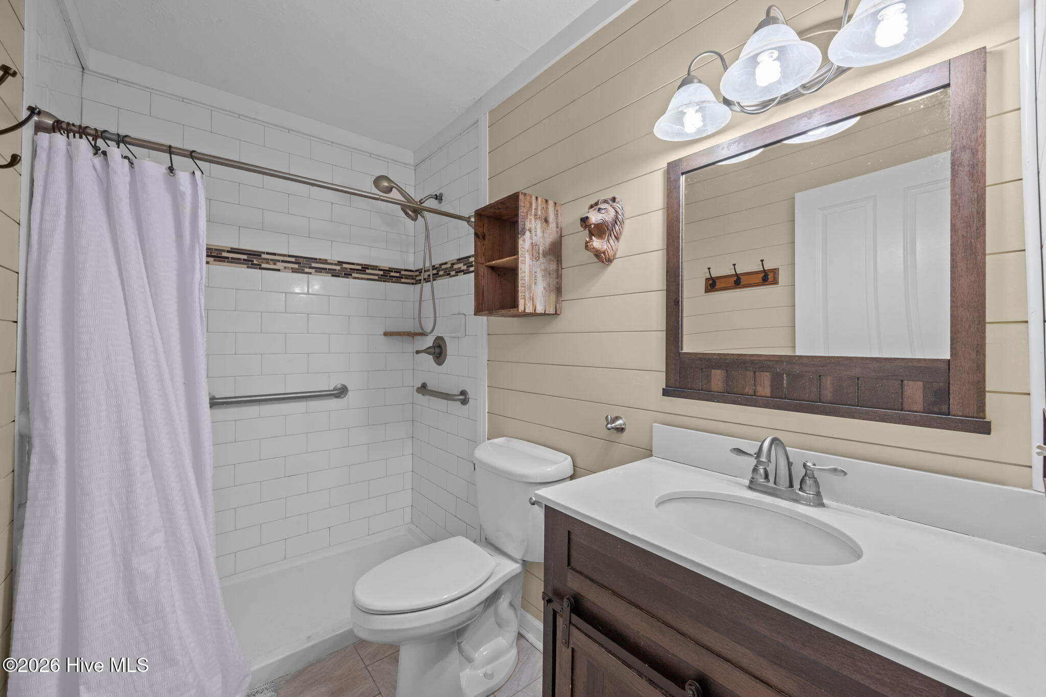 802 Black Swan Road New Bern, NC 28560 - Photo 22 of 57 Bath 2