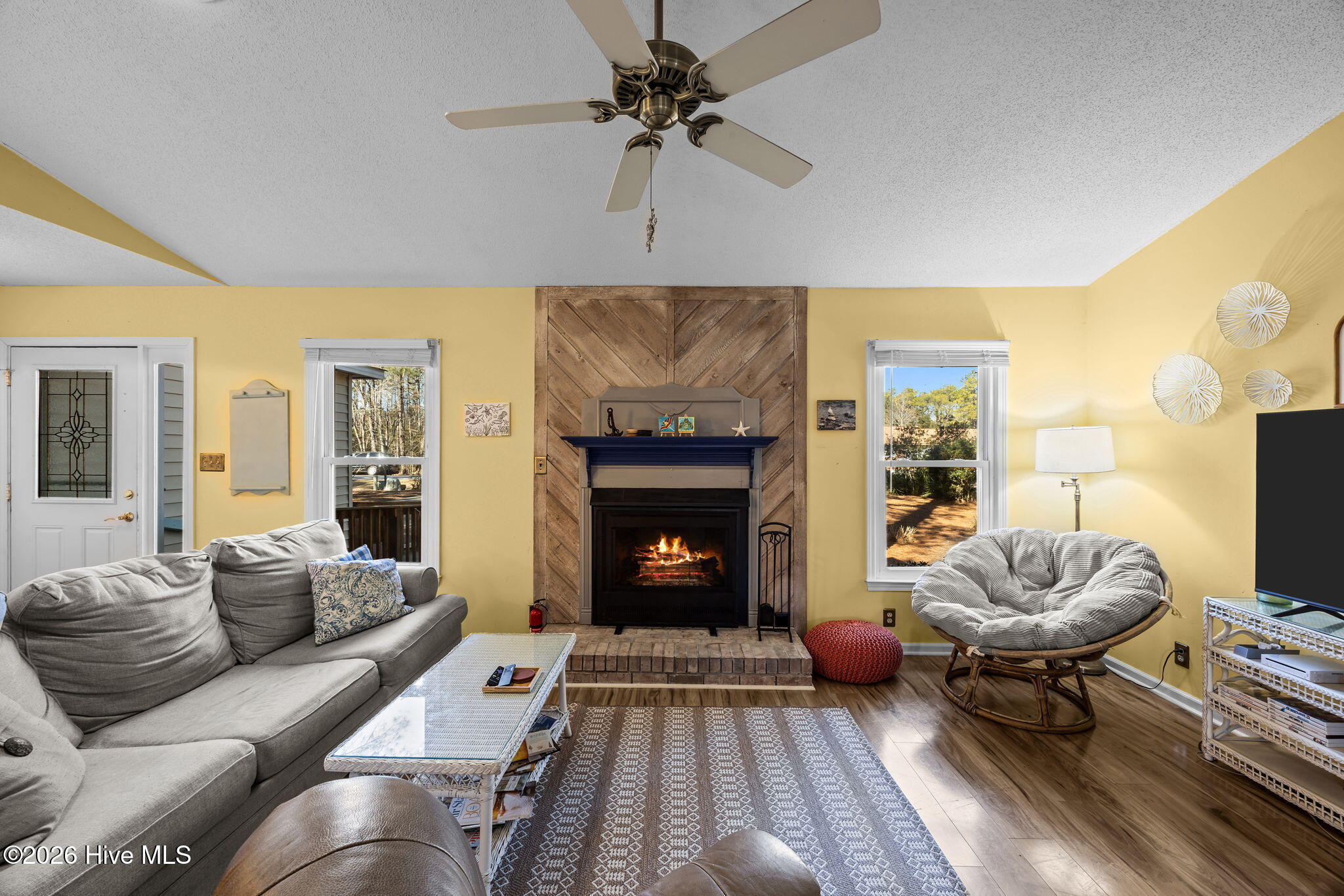 802 Black Swan Road New Bern, NC 28560 - Photo 7 of 57 9-web-or-mls-0C0A0912