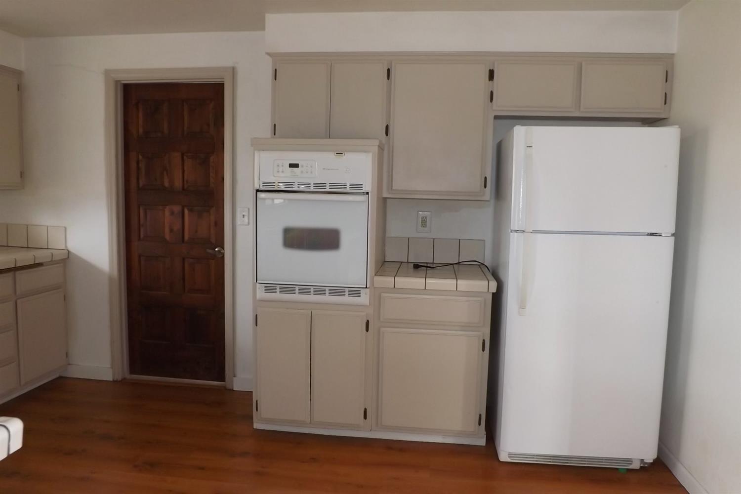 6757 Henley Road Klamath Falls, OR 97603 - Photo 11 of 29 Additional Photo