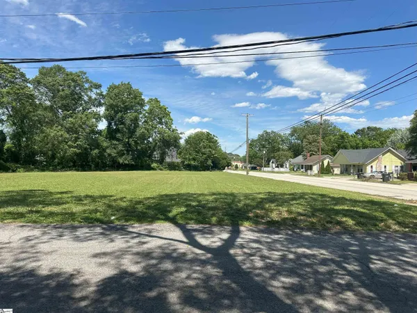 $599,900 | 301 Arlington Road, Greer, SC 29651