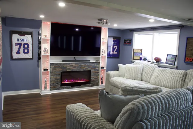 $375,000 | 17 Aquilla Drive, New Castle, DE 19720