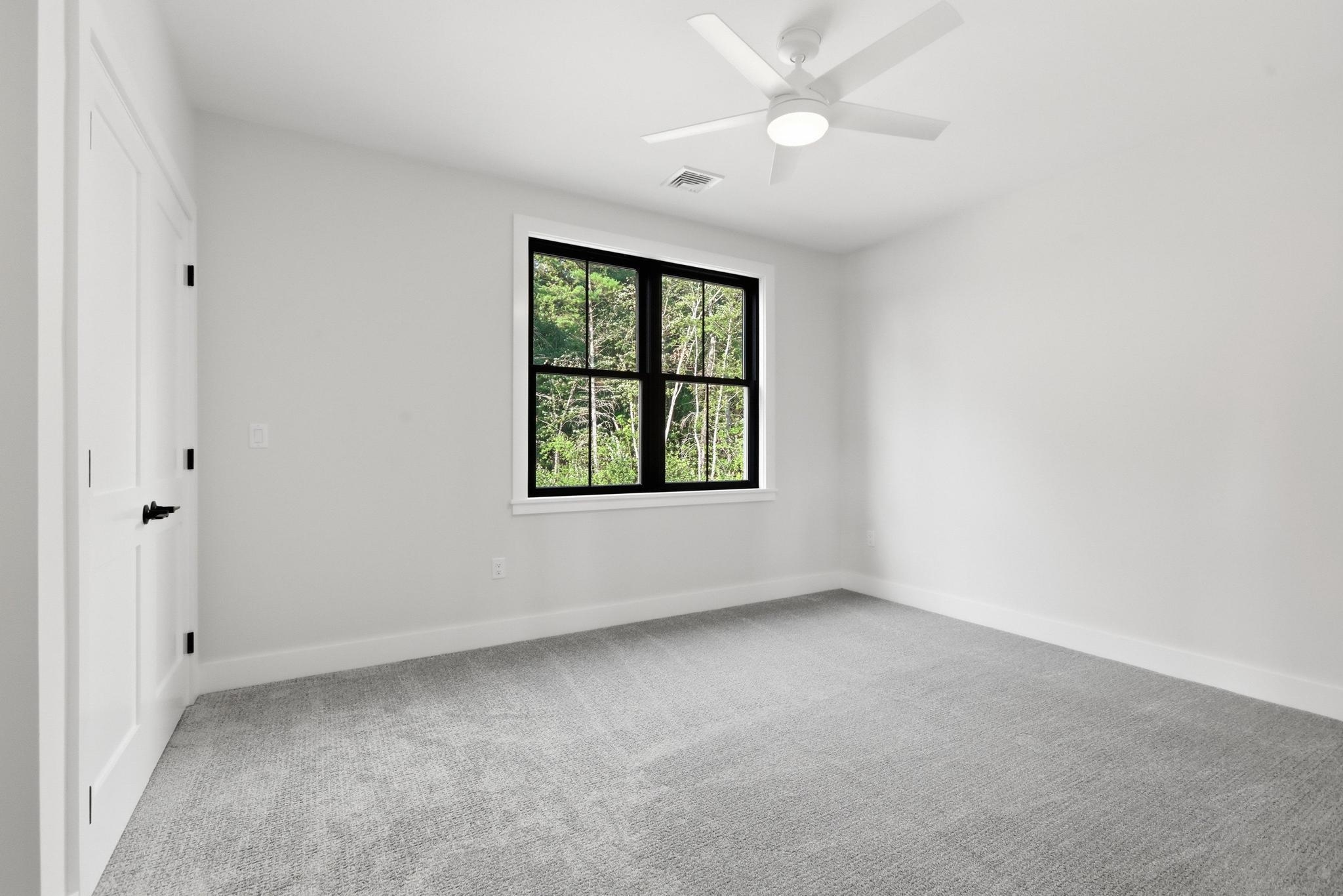 17 Newbury Road Pelham, NH 03076 - Photo 35 of 56 Gallery Image 35