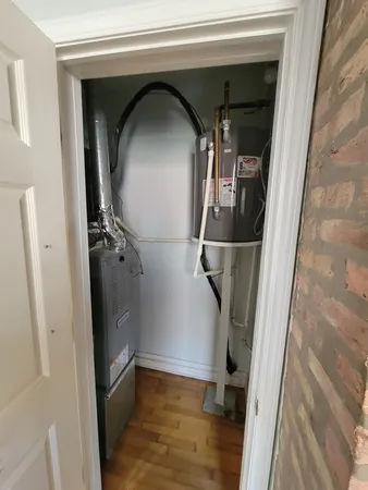 $1,800 | 1340 West 18th Place, Unit 1C, Chicago, IL 60608