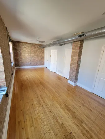 $1,800 | 1340 West 18th Place, Unit 1C, Chicago, IL 60608