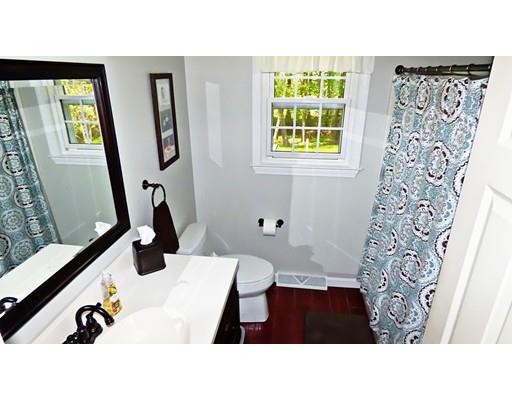 36 Richard Road Hanson, MA 02341 - Photo 11 of 23 Gallery Image 11