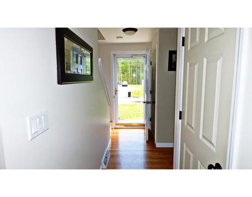 36 Richard Road Hanson, MA 02341 - Photo 8 of 23 Gallery Image 8