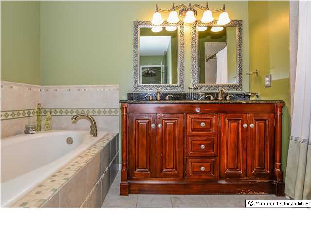 35 Bristel Road Holmdel, NJ 07733 - Photo 4 of 23 Additional Photo