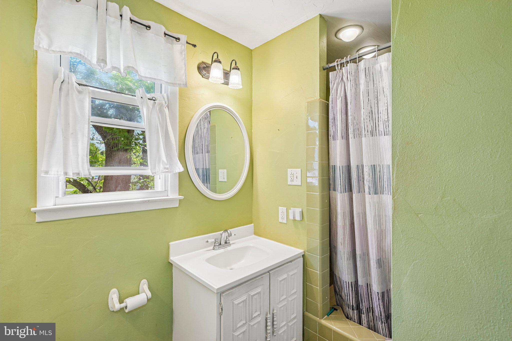 2 Flamingo Road Hatboro, PA 19040 - Photo 35 of 60 Gallery Image 35