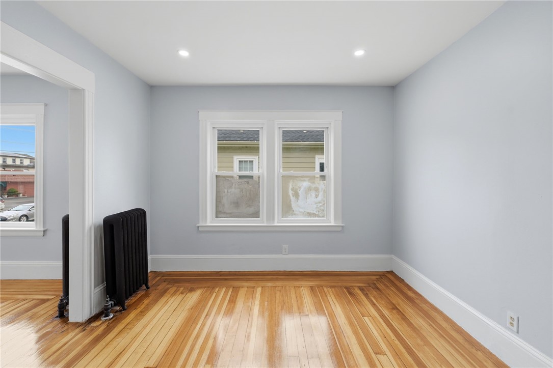 25 Lambert Street Cranston, RI 02910 - Photo 10 of 37