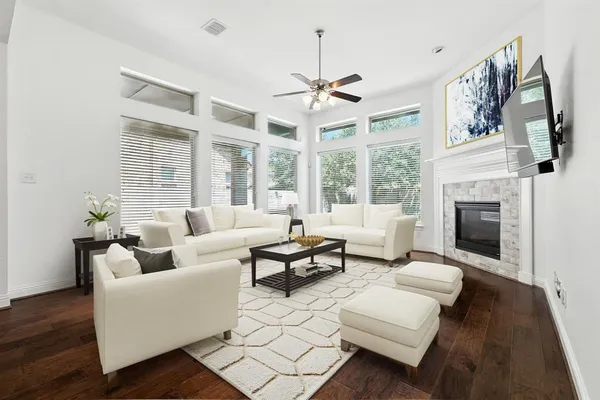 $555,900 | 1516 8th Street, Argyle, TX 76226