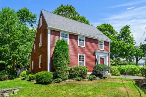 $1,595,000 | 25 Bennett Street, Manchester, MA 01944