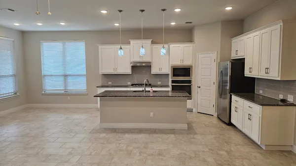 $2,250 | 712 Muster Bend, Georgetown, TX 78626