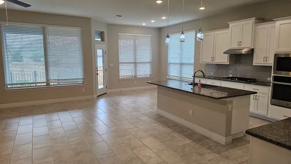 $2,250 | 712 Muster Bend, Georgetown, TX 78626