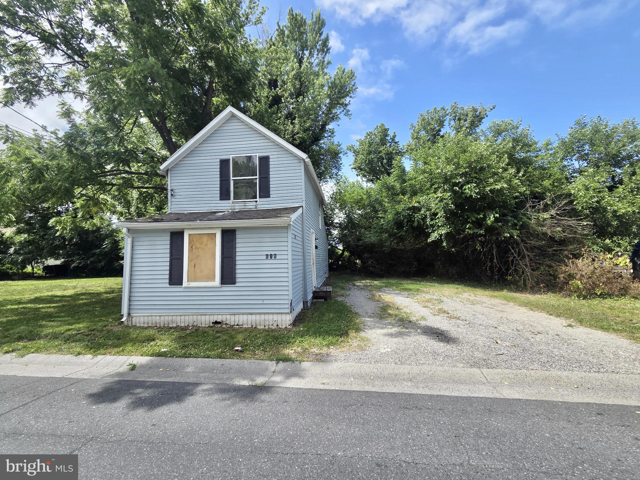 618 Cross Street Cambridge, MD 21613 - Photo 3 of 5