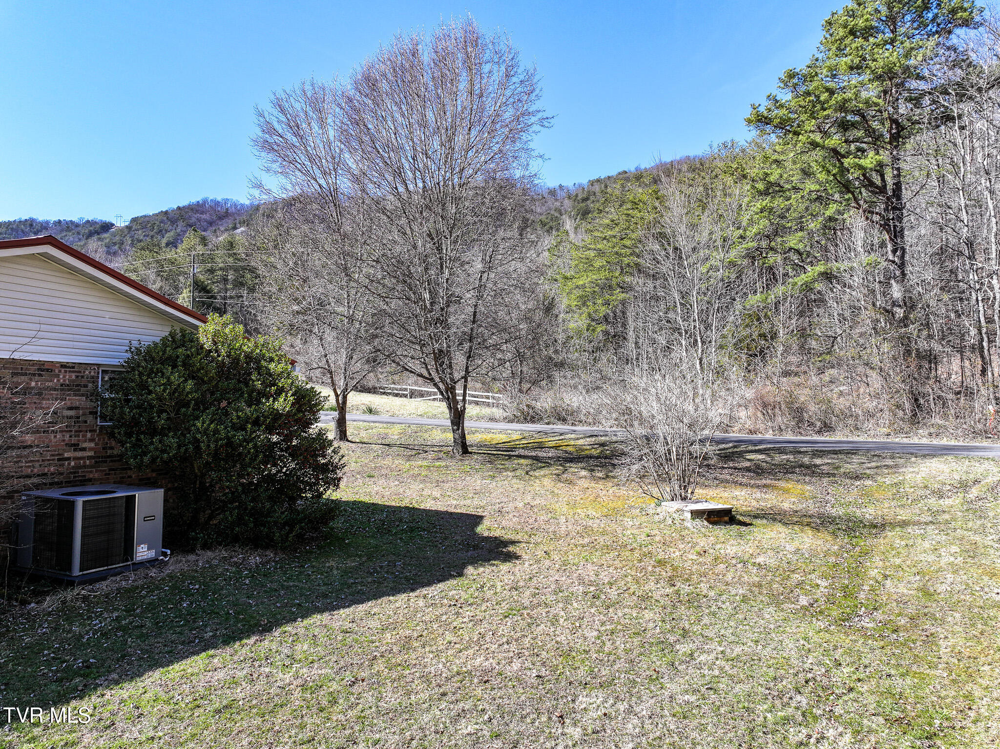 314 Cave Springs Road Rogersville, TN 37857 - Photo 13 of 70 DJI_20250303144340_0707_D