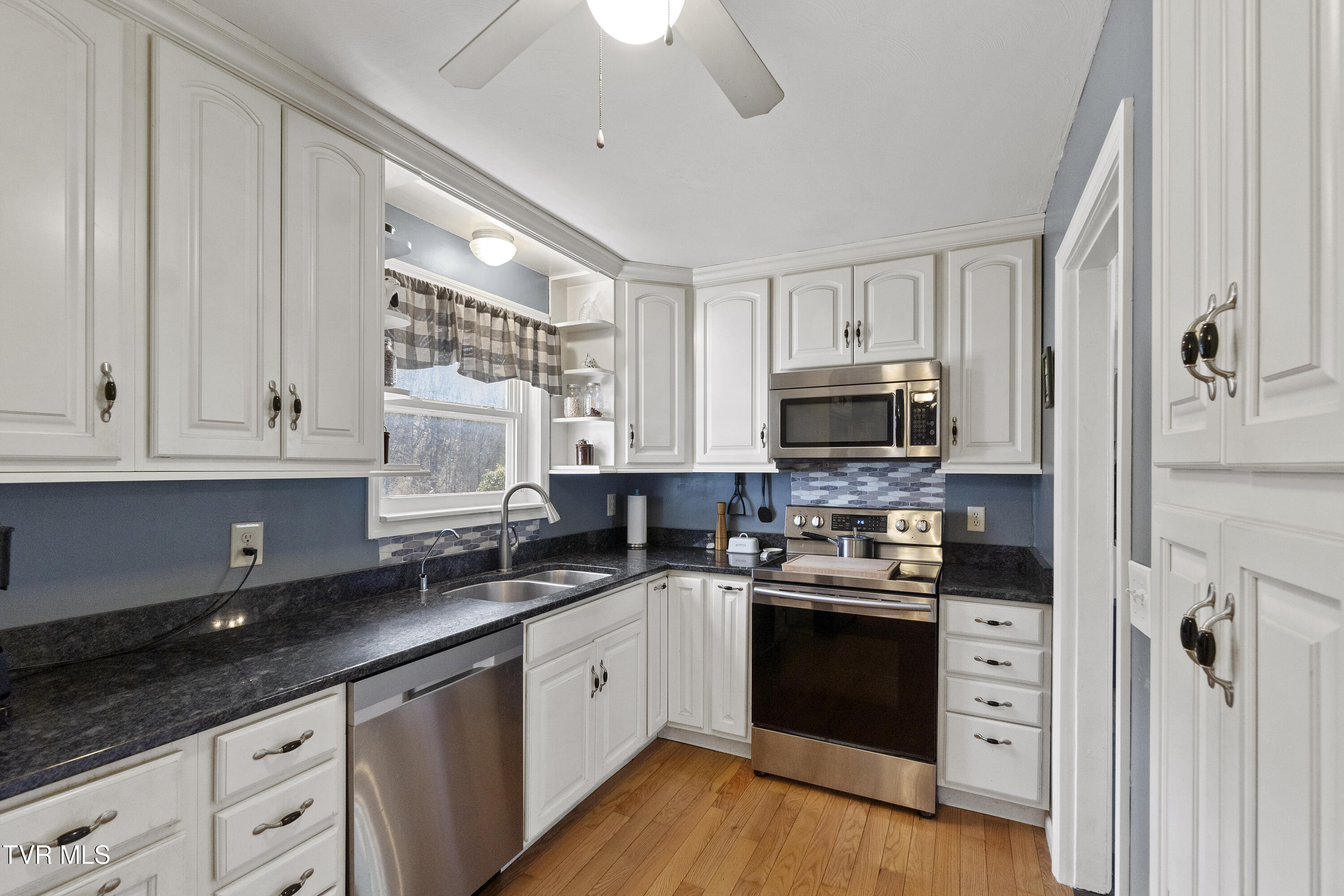 314 Cave Springs Road Rogersville, TN 37857 - Photo 28 of 70 DSC02469