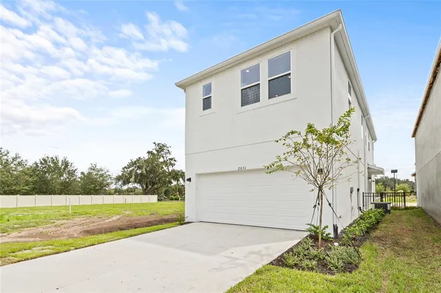$398,498 | 2031 Wild Heron Court, Valrico, FL 33596