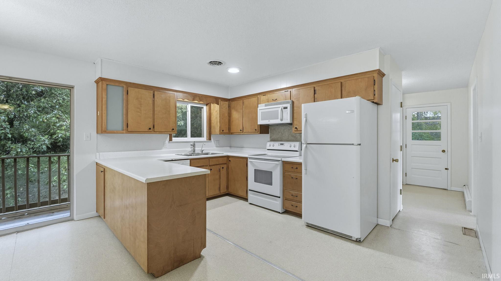 1807 Beineke Road Fort Wayne, IN 46808 - Photo 11 of 36