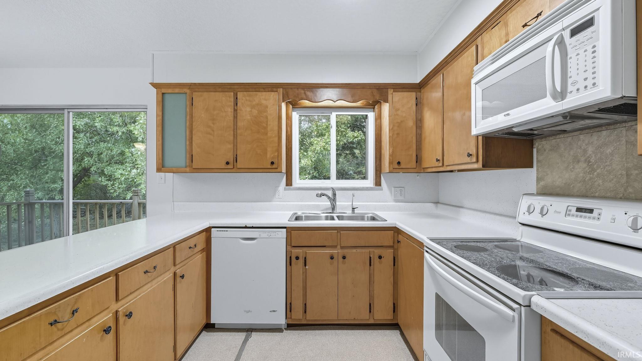 1807 Beineke Road Fort Wayne, IN 46808 - Photo 12 of 36