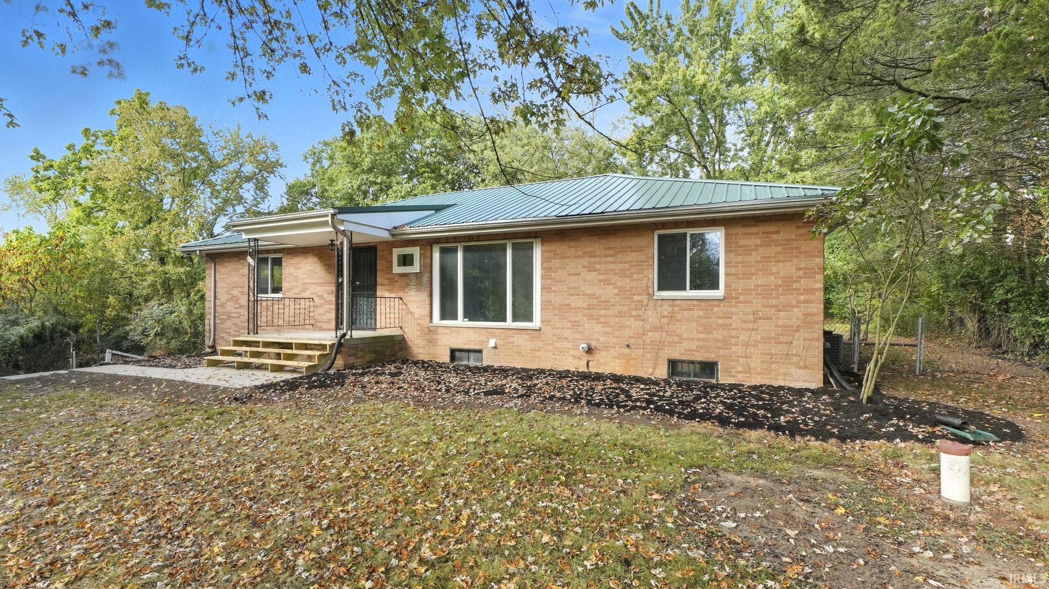 1807 Beineke Road Fort Wayne, IN 46808 - Photo 34 of 36