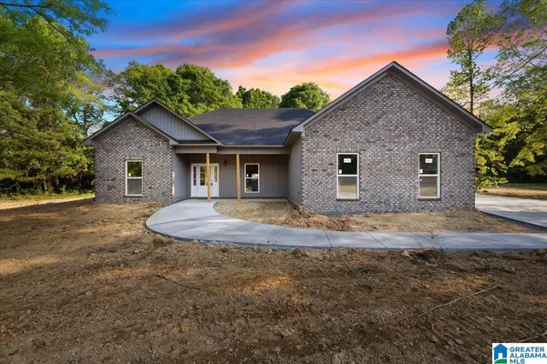 $315,000 | 62 Riverview Drive, Cleveland, AL 35049