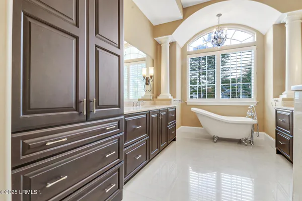 $1,100,000 | 227 Hampton Lake Drive, Bluffton, SC 29910