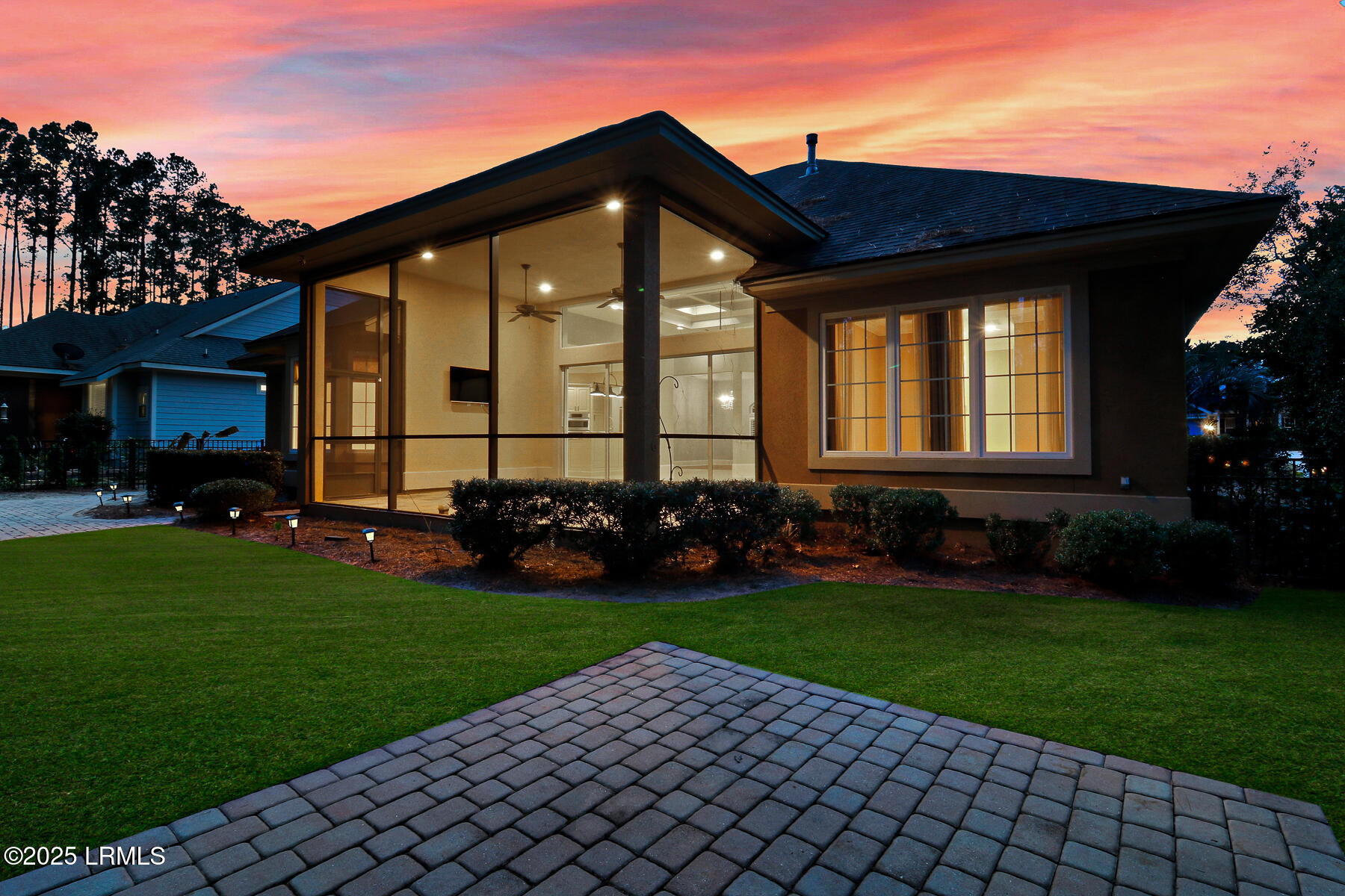 227 Hampton Lake Drive Bluffton, SC 29910 - Photo 4 of 50 227 Hampton Lake Dr-66