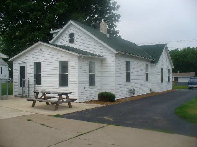 1613 Springfield Road East Peoria, IL 61611 - Photo 5 of 7 Gallery Image 5