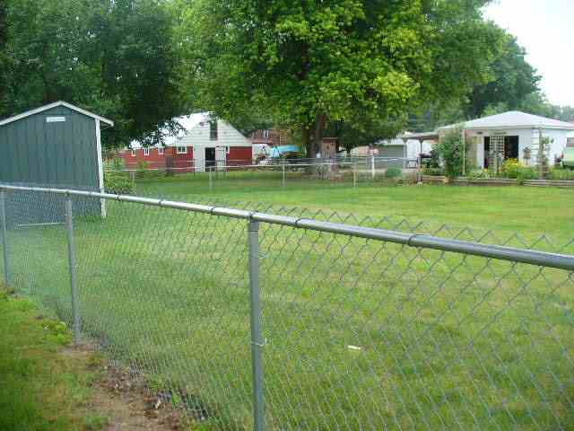 1613 Springfield Road East Peoria, IL 61611 - Photo 6 of 7 Gallery Image 6