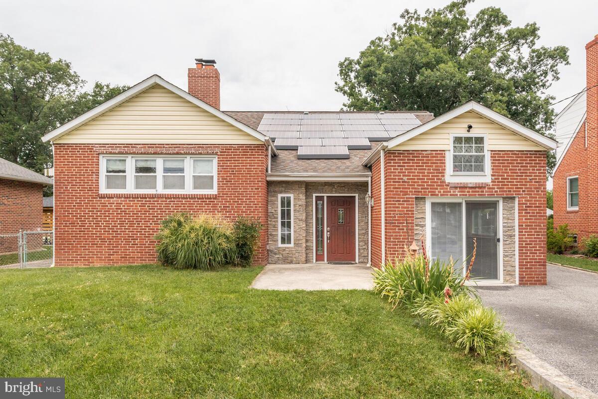 8412 Allison Lane Rosedale, MD 21237 - Photo 1 of 63