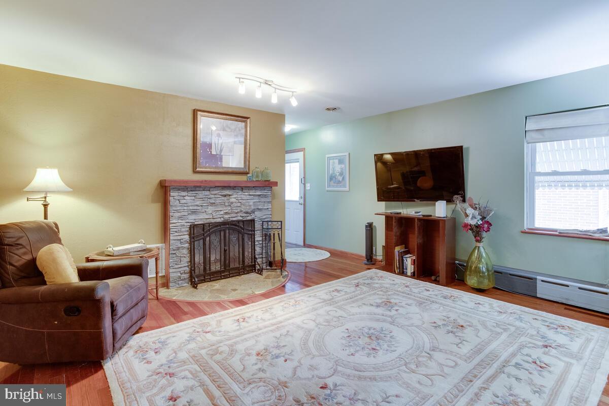 8412 Allison Lane Rosedale, MD 21237 - Photo 13 of 63
