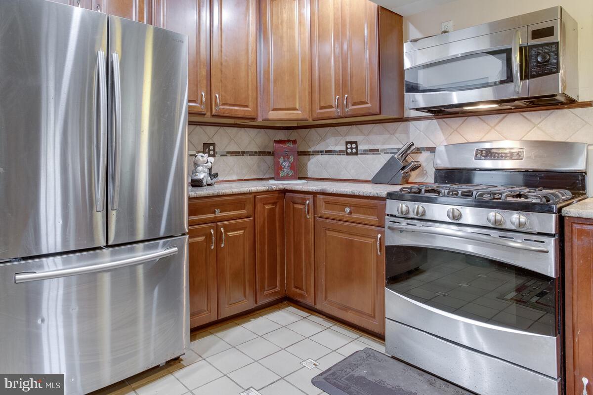 8412 Allison Lane Rosedale, MD 21237 - Photo 18 of 63