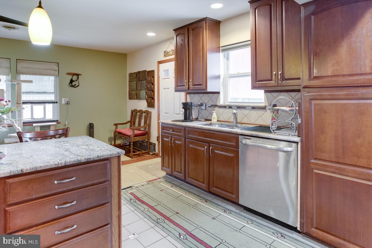8412 Allison Lane Rosedale, MD 21237 - Photo 20 of 63