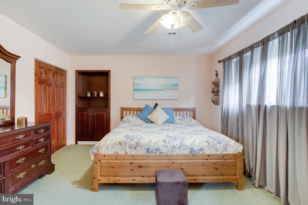 8412 Allison Lane Rosedale, MD 21237 - Photo 27 of 63 2nd bedroom on main level
